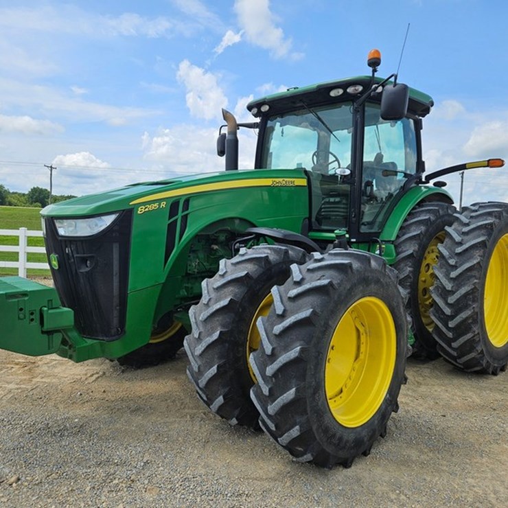 JOHN DEERE 8285R