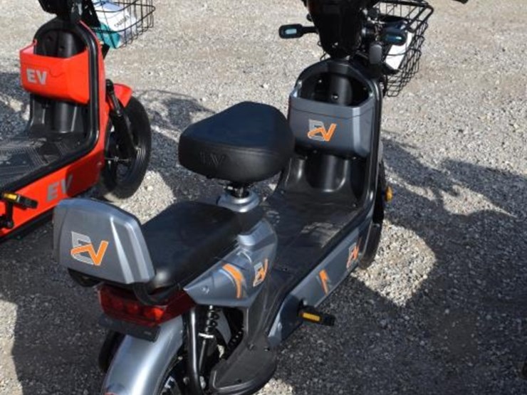 electric-scooter-image-4