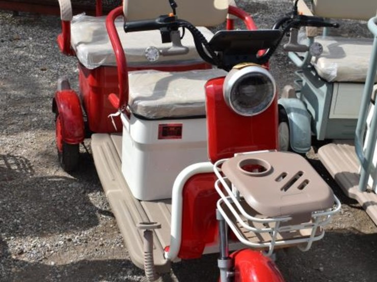 electric-3-wheel-scooter-(serial-#-h52zyf7t85a021054)-image-2