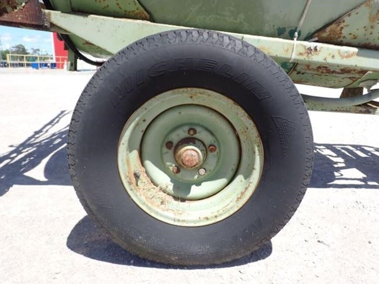 calsa-280-gal-tow-behind-sprayer-image-44