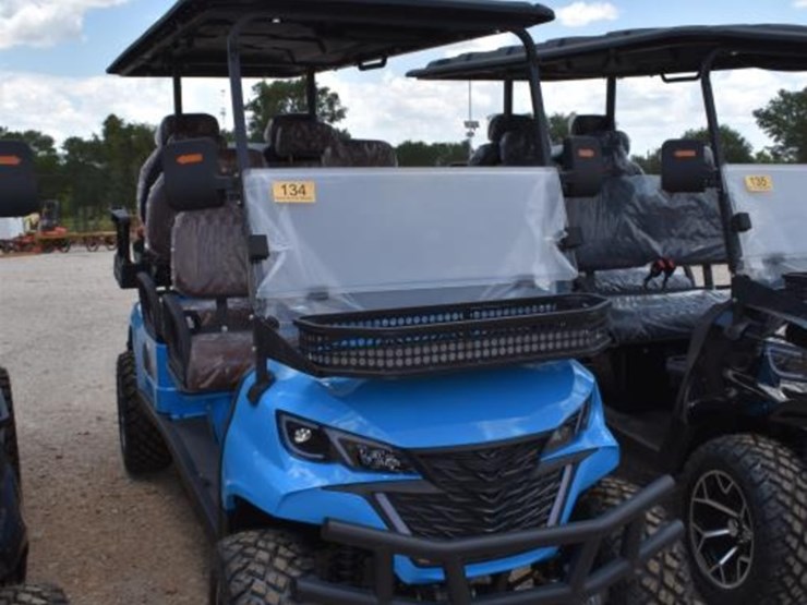 gc-42s-electric-golf-cart-w/-charger-(serial-#-xf-yygef42s261004)-image-1