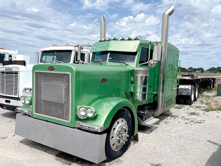 1988-peterbilt-379-image-1