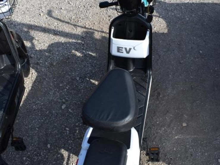 electric-scooter-image-5