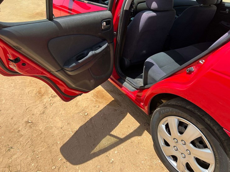 2006-nissan-sentra-(287,607-miles)-image-32