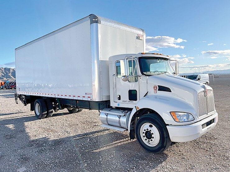 2022-kenworth-t270-image-1