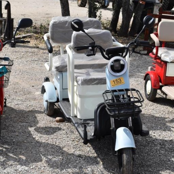 ELECTRIC 3 WHEEL SCOOTER (SERIAL # KR20260101AMAM999)