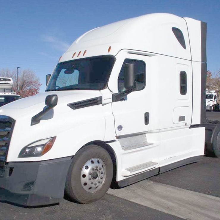 2022 FREIGHTLINER CASCADIA 126