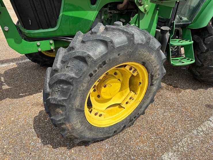 john-deere-5101e-image-13