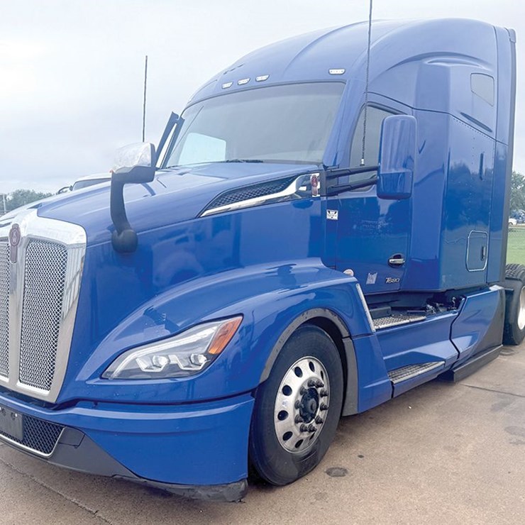 2022 KENWORTH T680