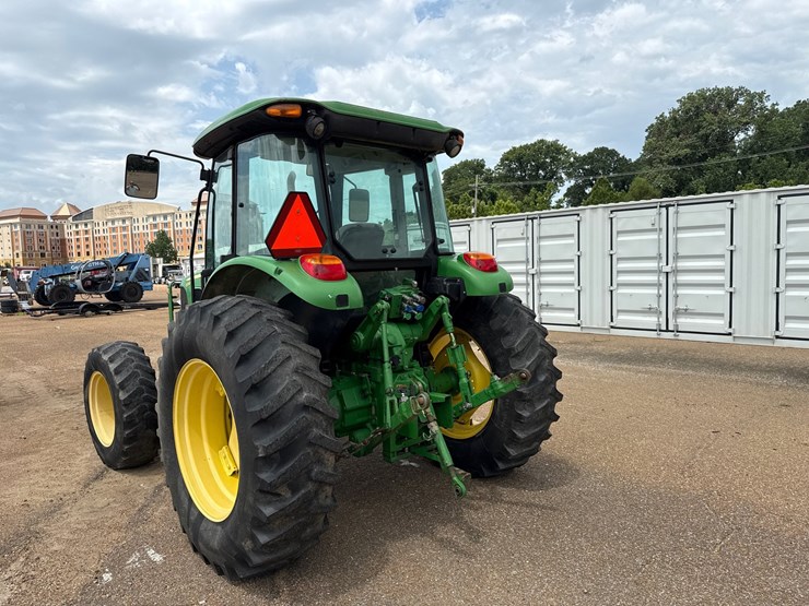 john-deere-6130d-image-8