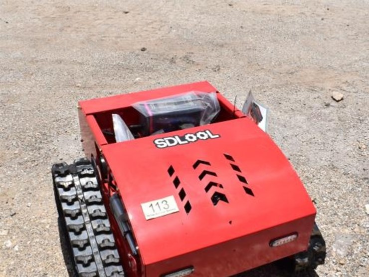 remote-control-lawnmower-image-1