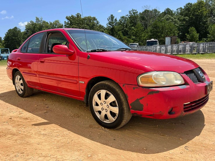 2006-nissan-sentra-(287,607-miles)-image-4