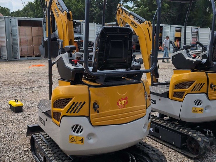 i-mini-excavator-me20---23hp-yanmar-engine-image-5