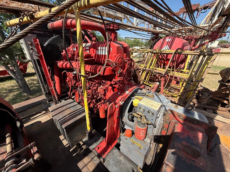 1981-wichtex-dd-75’-x-280k-lbs-300-hp-5,000’-trailer-mtd-drilling-rig-image-25