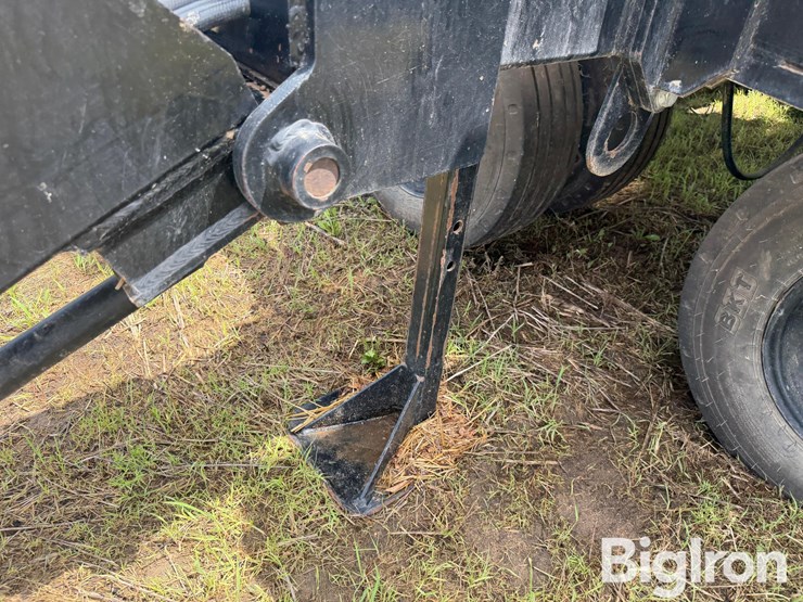 crustbuster-4030xl0ap-033399-40'-no-till-drill-image-14