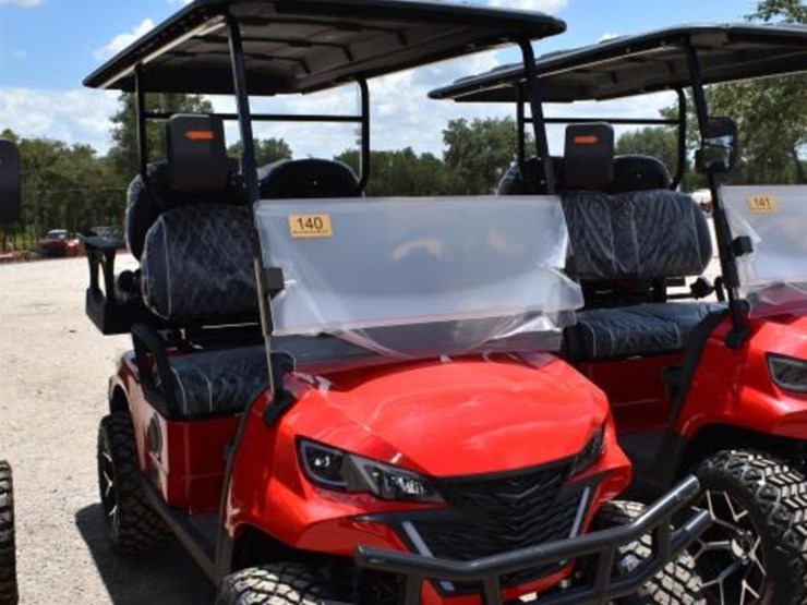 gc22s-electric-golf-cart-w/-charger-(serial-#-jk-yygef22s2605128)-image-1