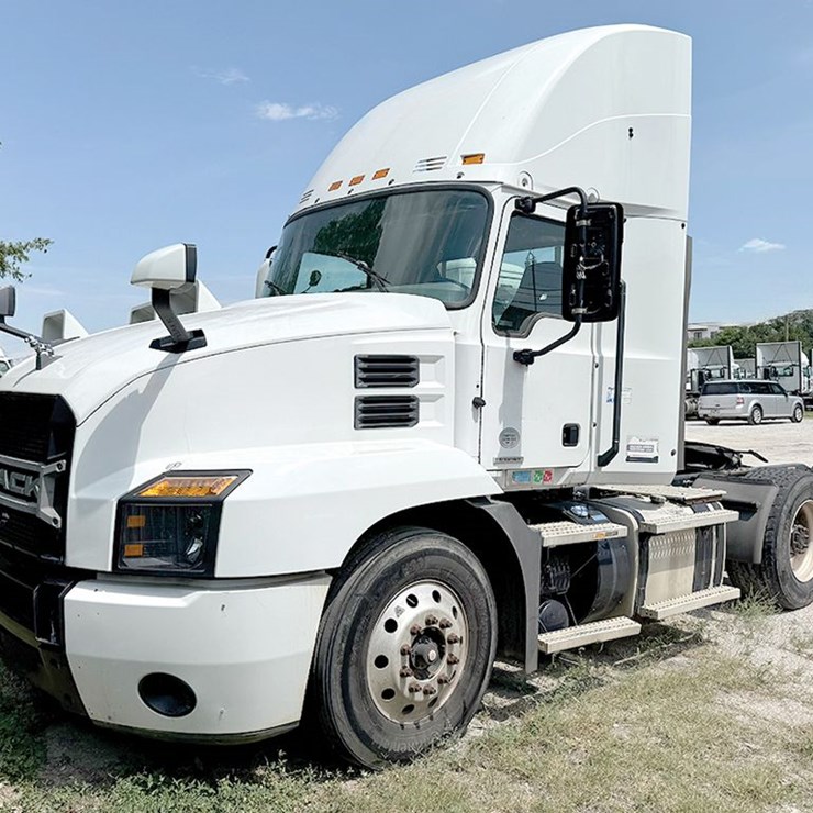2019 MACK ANTHEM 64T