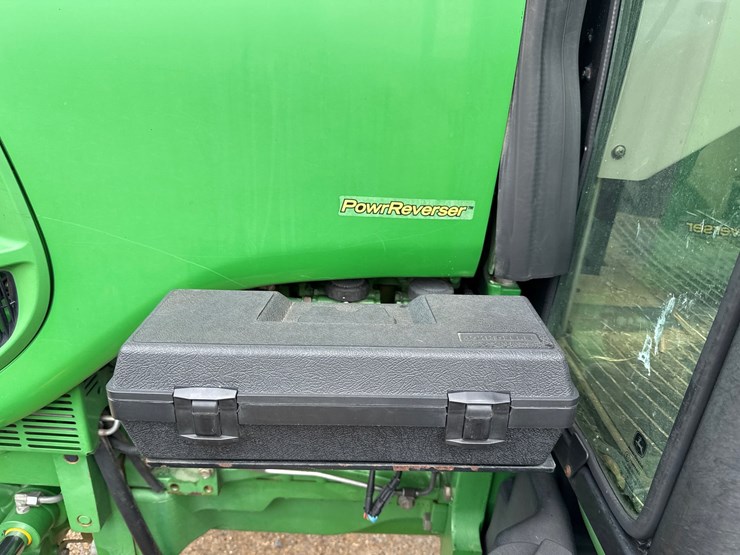 john-deere-6130d-image-17