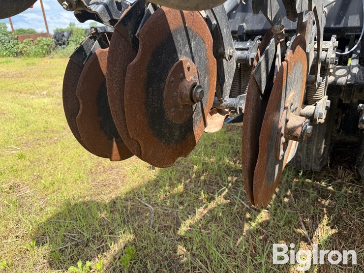 crustbuster-4030xl0ap-033399-40'-no-till-drill-image-10