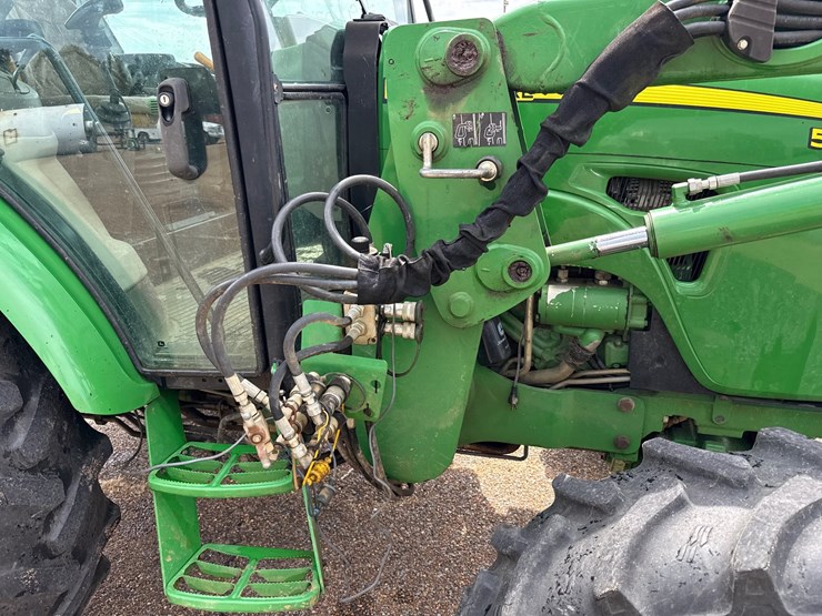 john-deere-5101e-image-18