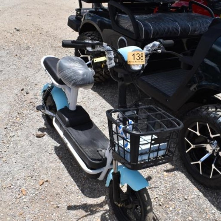 ELECTRIC SCOOTER