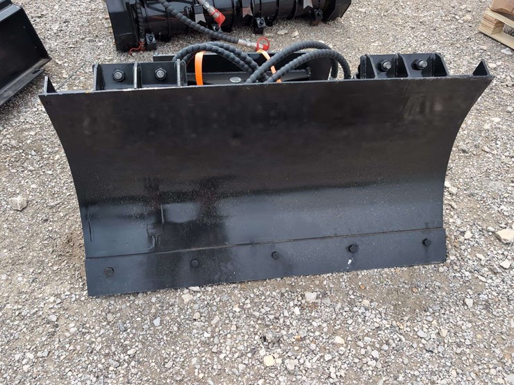 iranch-mini-skid-steer-snow-pusher-image-2