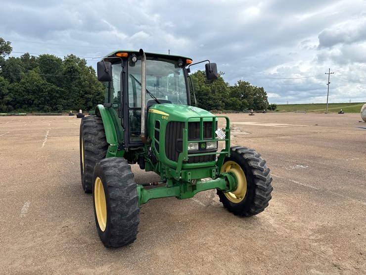 john-deere-6130d-image-3