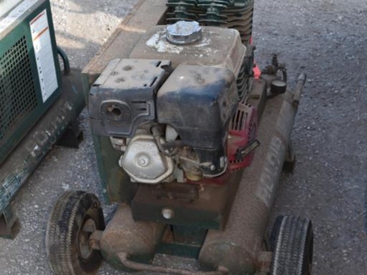 gas-power-air-compressor-image-3