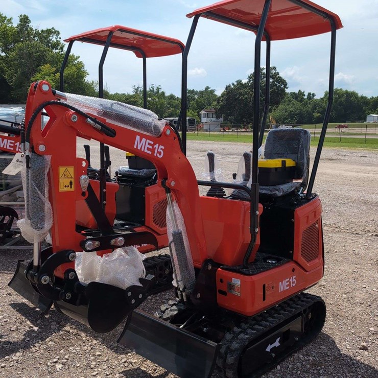 SDL Mini Excavator ME15