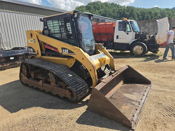 caterpillar-277b-image-7