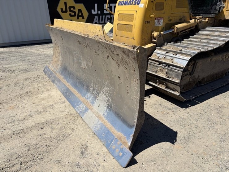 2022-komatsu-d71pxi-24-image-8