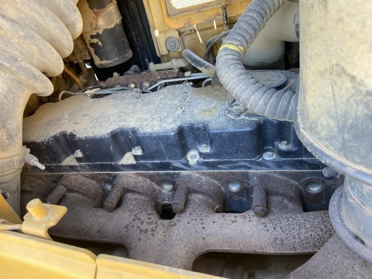 2012-caterpillar-d6n-xl-image-32