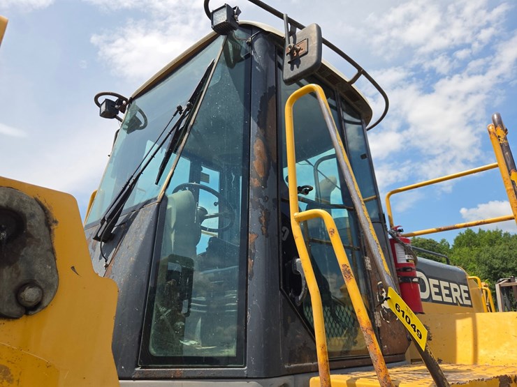 deere-744j-image-54