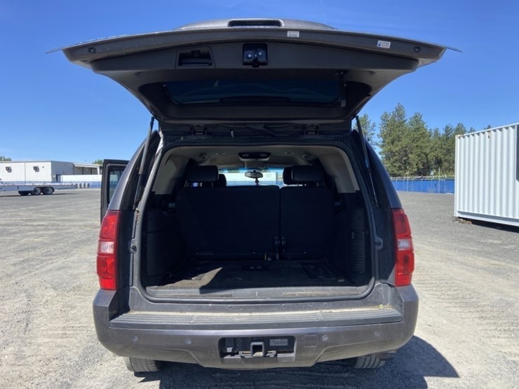 2010-chevrolet-tahoe-lt-image-34
