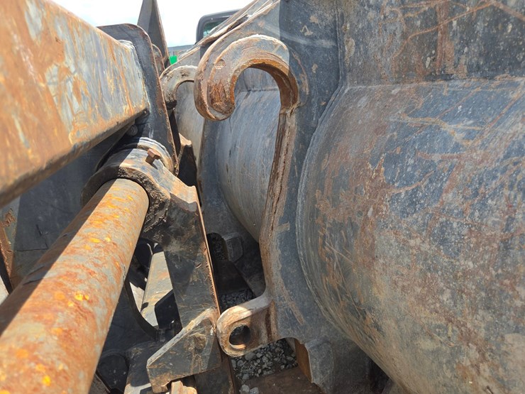 deere-744j-image-13
