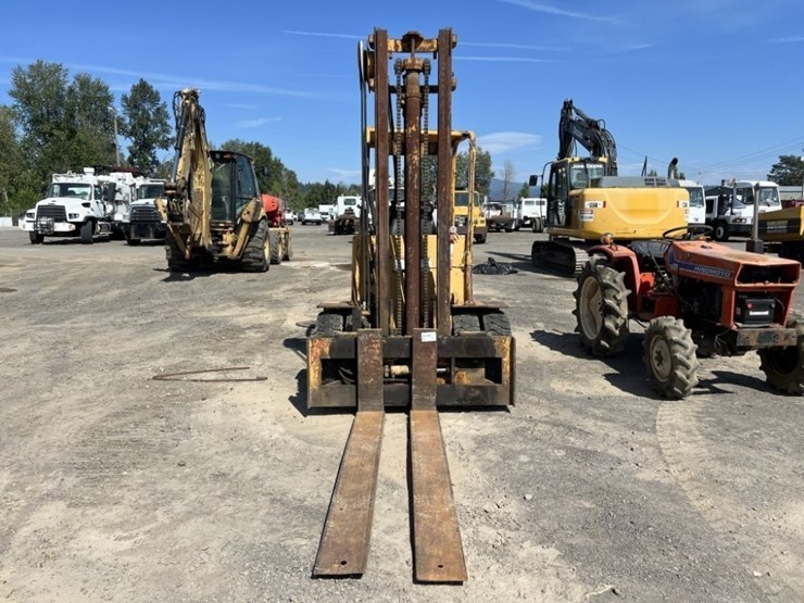 1997-caterpillar-v60b-forklift-image-7