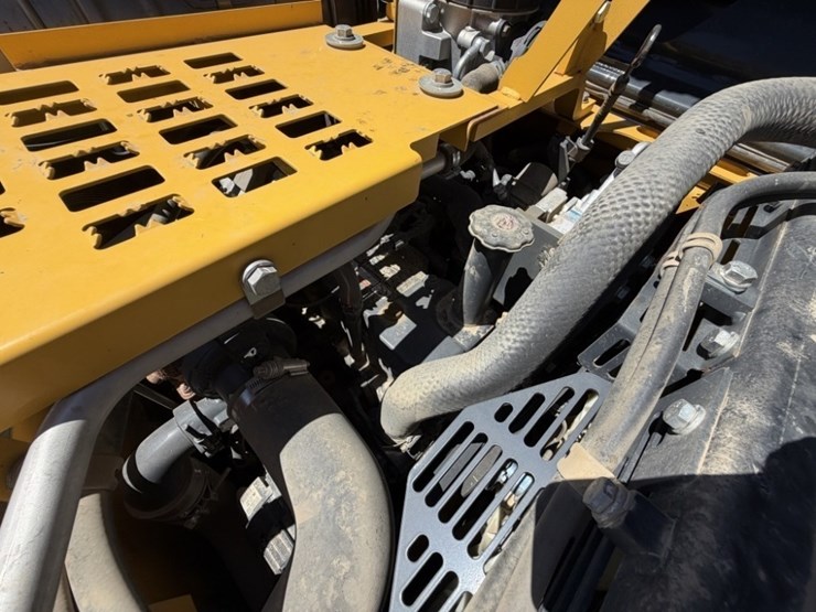 2023-komatsu-pc170lc-11-image-33