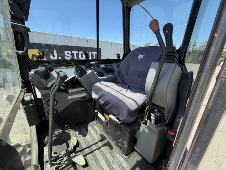 2023-bobcat-e35-image-10