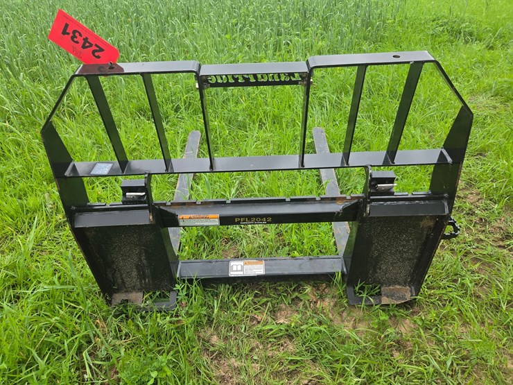#2431-•-approx.-42"-land-pride-pallet-forks-image-5