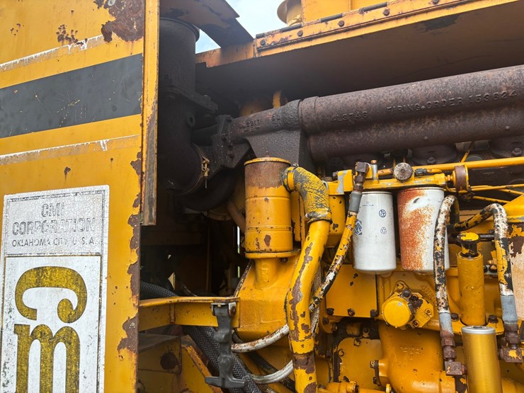 #2249-•-cmi-auto-grader-65-motor-grader-image-43