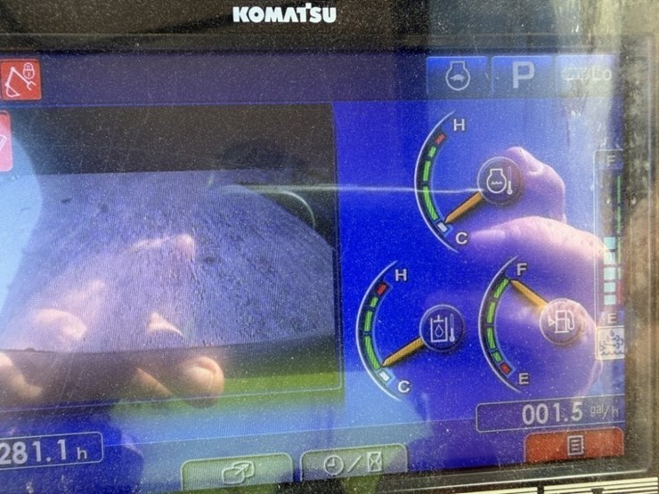 2015-komatsu-pc360-lc-11-image-42