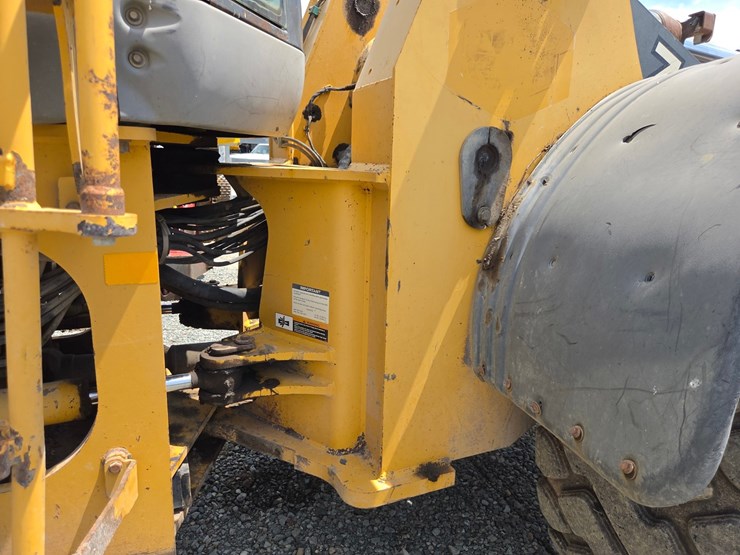 deere-744j-image-28