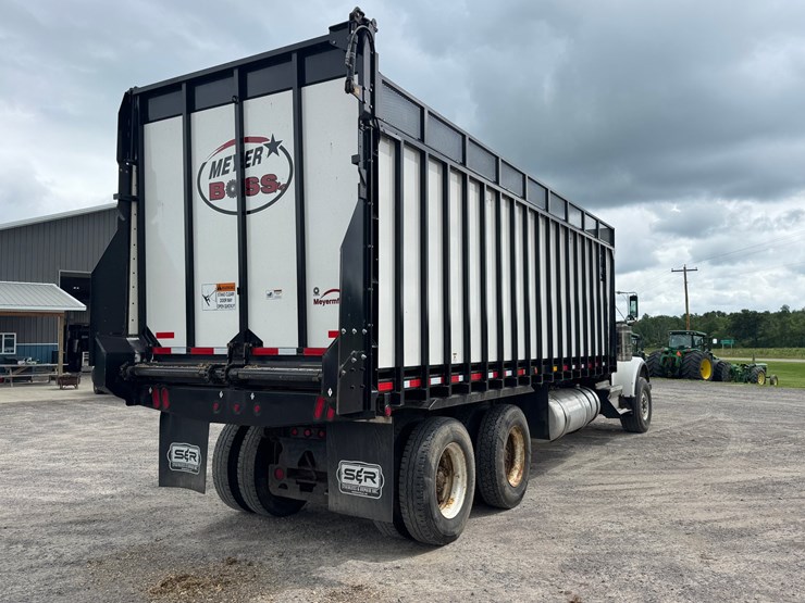 kenworth-w900l-image-5