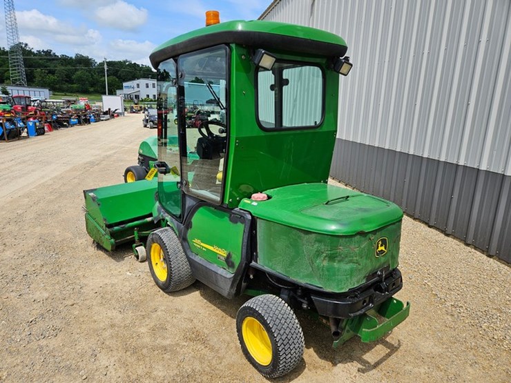 john-deere-1445-image-3