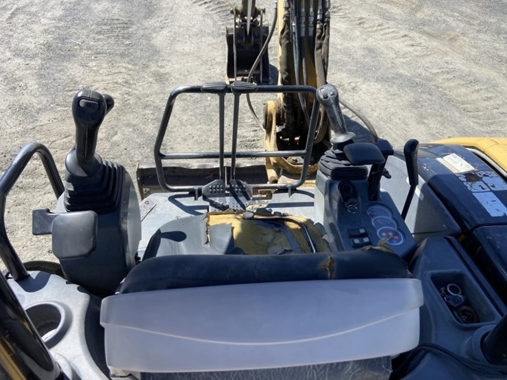caterpillar-305c-cr-image-18