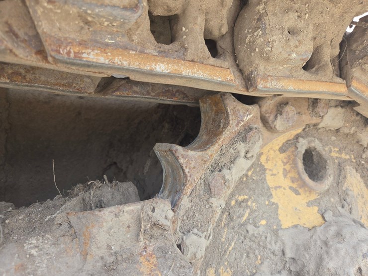 caterpillar-d5c-image-43