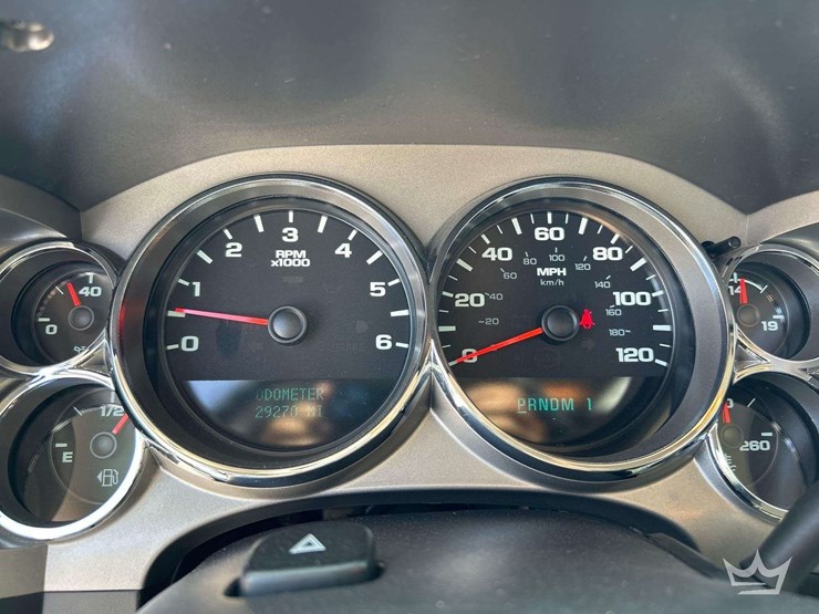 2013-gmc-2500-image-11