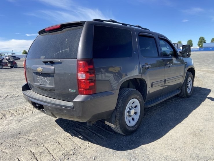 2010-chevrolet-tahoe-lt-image-5