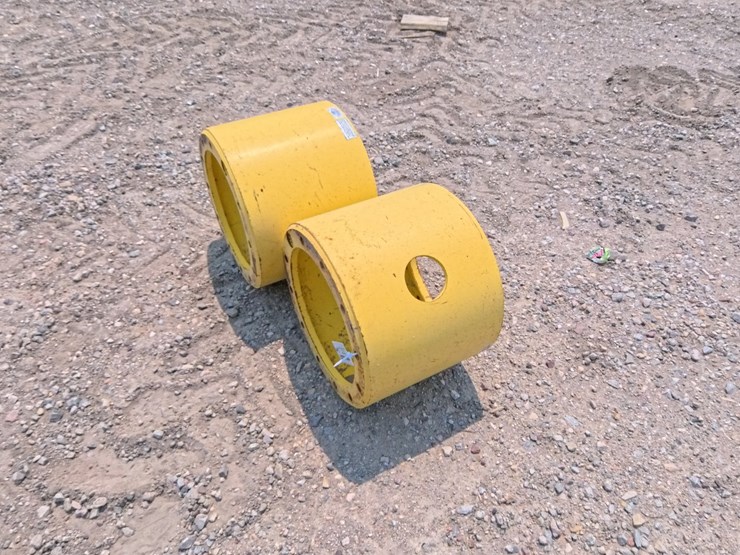 #1084-•-set-of-john-deere-dual-spacers-image-5