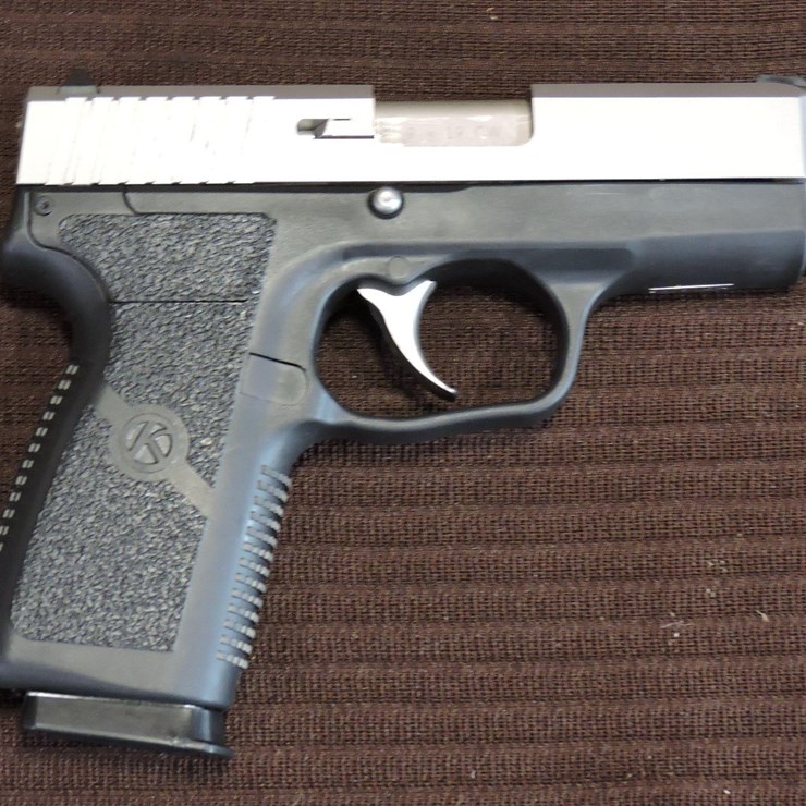 Kahr Model CW9, 9mm